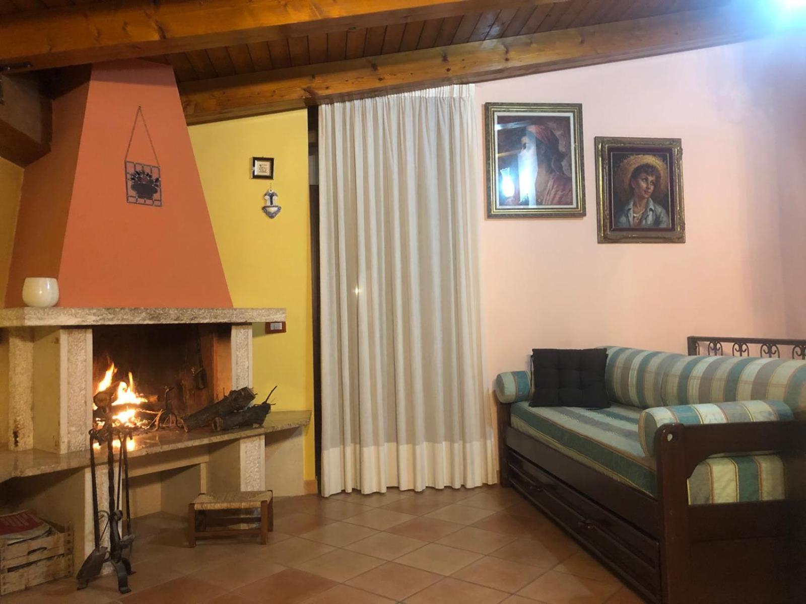 B&B La Rosa Salerno Exterior photo
